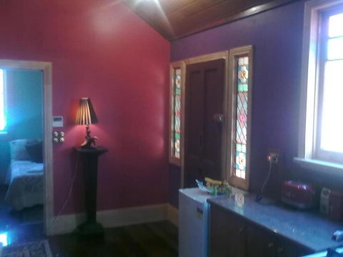 Aarav Cottage - Accommodation Rockhampton 4