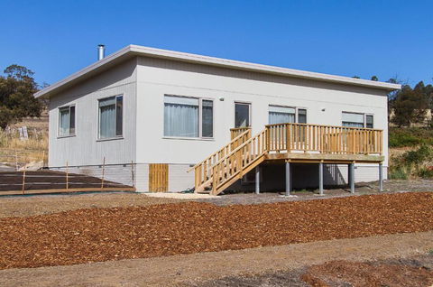 Catherine Lodge Farm Gate Cottages - Accommodation Rockhampton 5