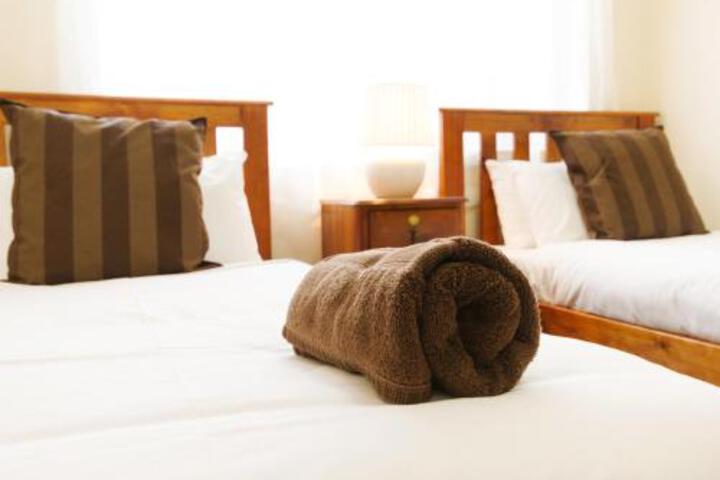 Clifton Beach TAS Accommodation Rockhampton