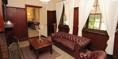 Fitzroy Inn Historic Retreat - Accommodation Rockhampton 0