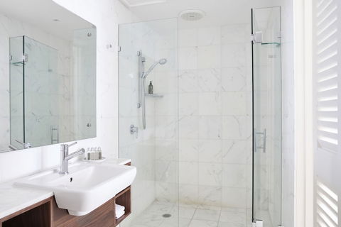 Watermark At Wategos - Accommodation Rockhampton 5