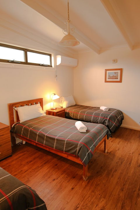Cape Jervis Accommodation & Caravan Park - Accommodation Rockhampton 6