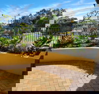 Sunshine Towers - Accommodation Rockhampton