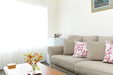 Austin Rise Bed And Breakfast - Accommodation Rockhampton 2