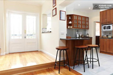 Austin Rise Bed And Breakfast - Accommodation Rockhampton 5