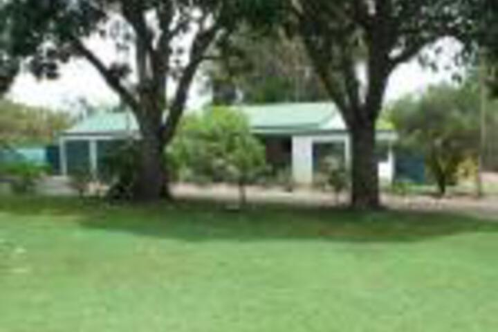 Gaeta QLD Accommodation Rockhampton