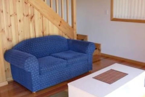 Four Seasons Waterfront Villas - Accommodation Rockhampton 6