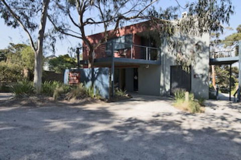 Chatby Lane Lorne - Accommodation Rockhampton 0