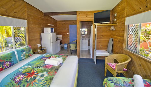Bargara Gardens Motel & Holiday Villas - Accommodation Rockhampton 5