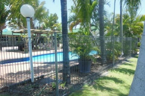Country Road Motel - Accommodation Rockhampton 4