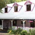 Dancing Waters Cottage - Accommodation Rockhampton 0