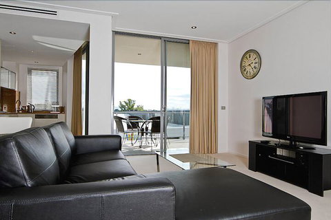 Accommodate Canberra - Glebe Park - Accommodation Rockhampton 4