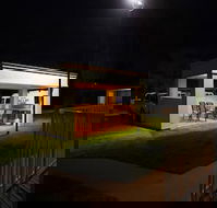 Jacaranda Motel  Holiday Units - Accommodation Rockhampton