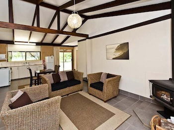 Riverway Chalets - Accommodation Rockhampton 1