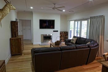G.g's By The River - Accommodation Rockhampton 6
