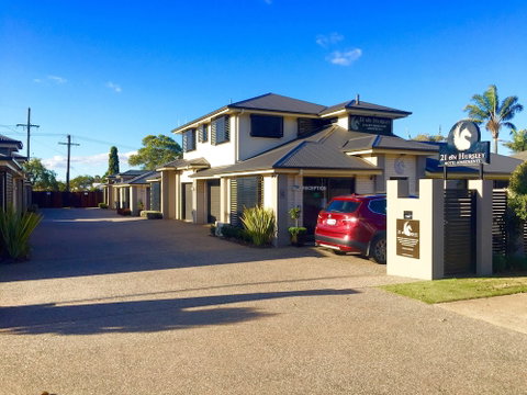 21 On Hursley Motel Apartments - Accommodation Rockhampton 0