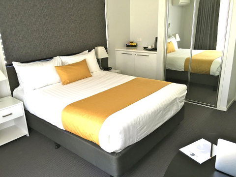 21 On Hursley Motel Apartments - Accommodation Rockhampton 2