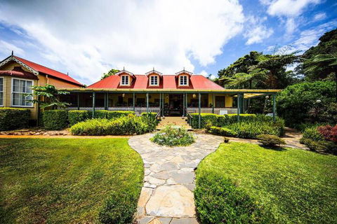 Foxwell Park Lodge & Restaurant - Accommodation Rockhampton 0