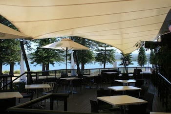 Speers Point NSW Accommodation Rockhampton