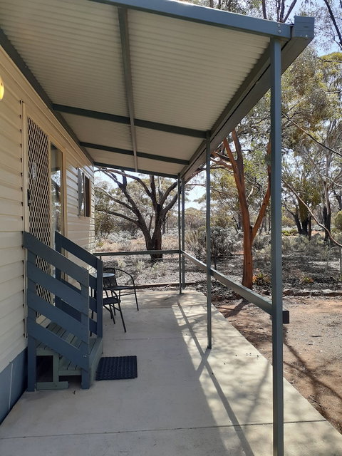 Acclaim Gateway Caravan Park - Accommodation Rockhampton 0