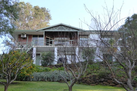 Sea Banksia - Accommodation Rockhampton 1
