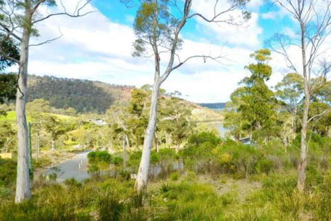 Hill Top Retreat - Accommodation Rockhampton 5