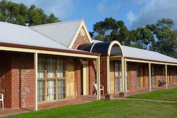 Coonawarra SA Accommodation Rockhampton