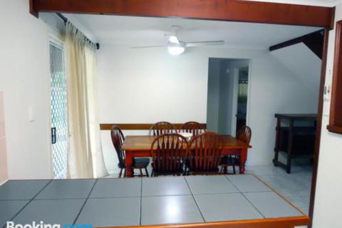 Wyndham Lodge - Accommodation Rockhampton 4