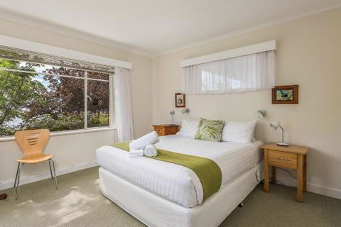 Moonrise View Apartment - Accommodation Rockhampton 0