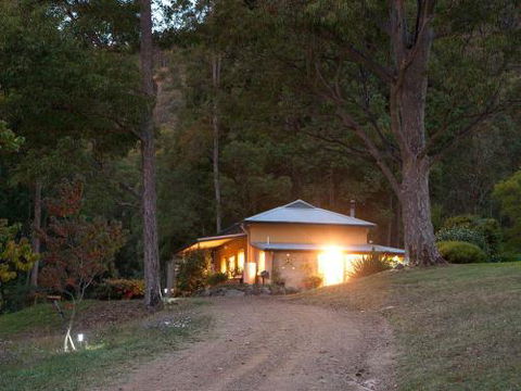 Lyrebird Studio Hideaway In The Watagans Be At One With Nature - Accommodation Rockhampton 2