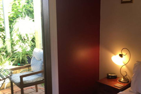 Swan Inn Bed & Breakfast - Accommodation Rockhampton 7