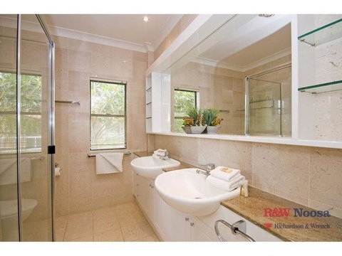 Belle De Jour U5 - Accommodation Rockhampton 3