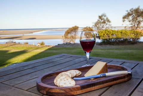 Pelican Sands Scamander - Accommodation Rockhampton 3