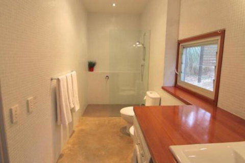 41 Grunters Accommodation - Accommodation Rockhampton 2