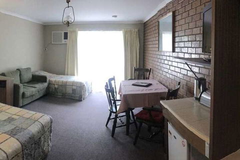 Cardigan Lodge Motel - Accommodation Rockhampton 5