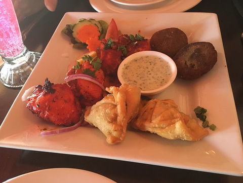 Arjuna Indian Restaurant - Accommodation Rockhampton 0