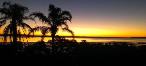 Waters Edge Bistro - Accommodation Rockhampton 1