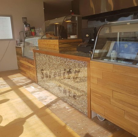 Sarenity Cafe - Accommodation Rockhampton 0