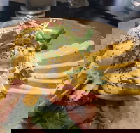 The Health Hut - Accommodation Rockhampton