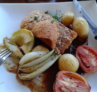 Swill 'N' Grill - Accommodation Rockhampton