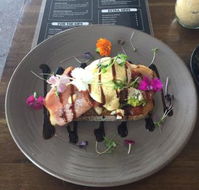 Cream  Co. - Accommodation Rockhampton