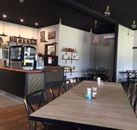 ChatterChinos - Accommodation Rockhampton