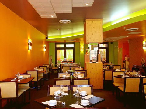 Asian Cafe - Accommodation Rockhampton 0