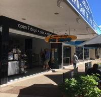 Coolangatta Pie Shop - Accommodation Rockhampton