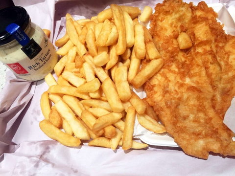 Piscari Fish & Chips - Accommodation Rockhampton 0