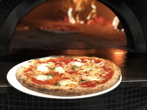 Pizza Padrone - Accommodation Rockhampton 0