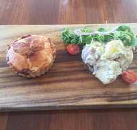 Raw Grocer - Accommodation Rockhampton