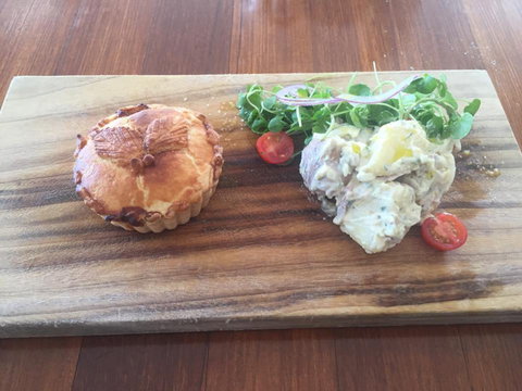 Raw Grocer - Accommodation Rockhampton 0
