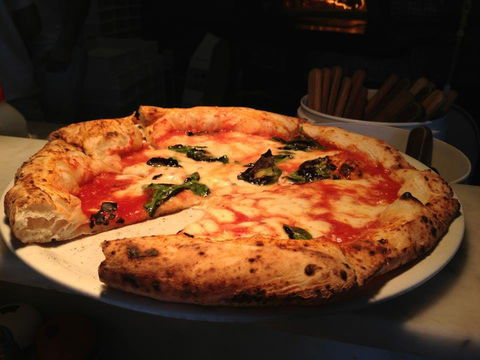 Via Napoli Pizzeria - Surry Hills - Accommodation Rockhampton 0
