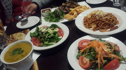 Aussie Steak 'N' Burger - Accommodation Rockhampton 0